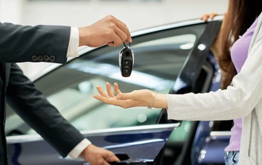 Các loại thuế phí khi mua xe ô tô cũ, mới (mới nhất 2022)